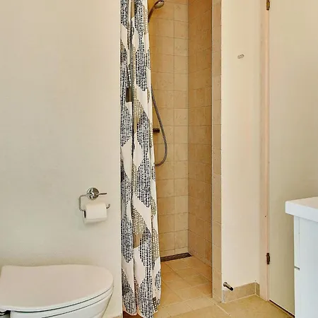 Luxury Pool By Sea - By Traum Bøtø By