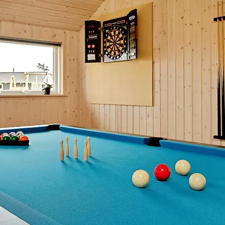 Luxury Pool By Sea - By Traum *